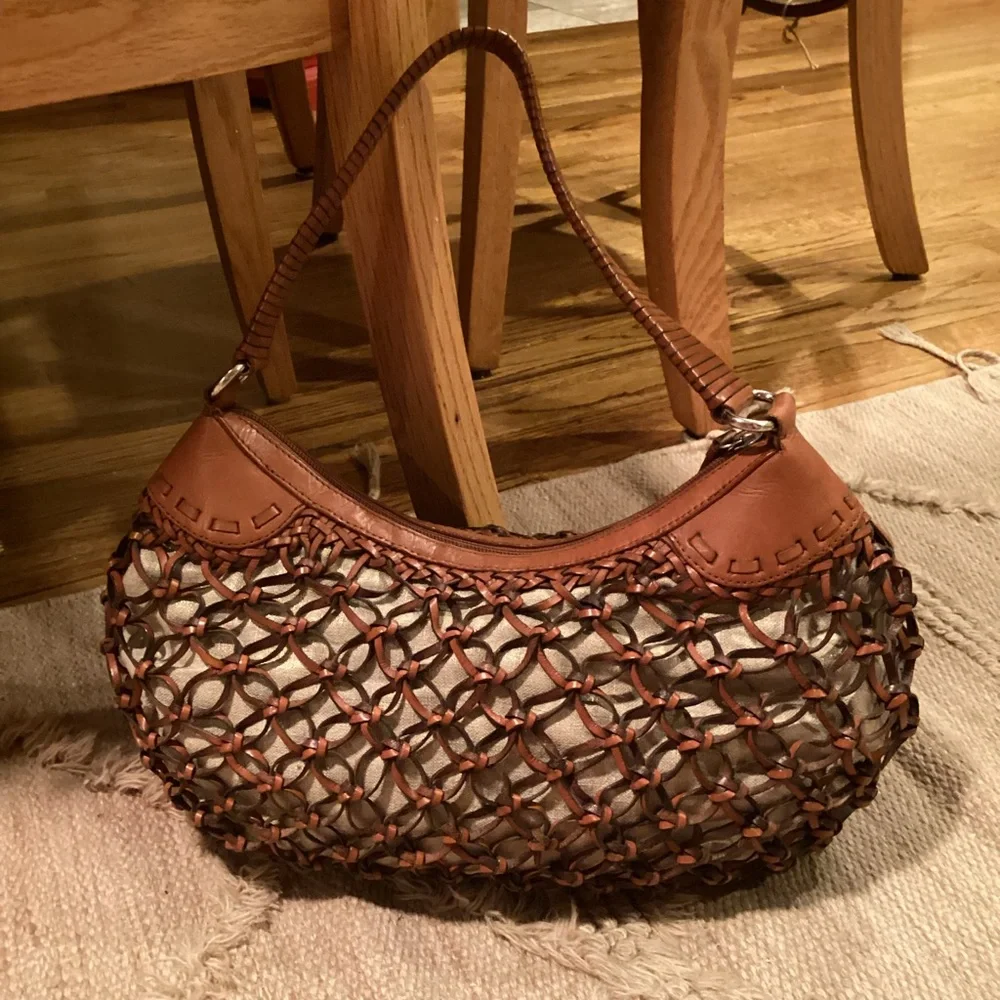 COLE HAAN DARA COLLECTION BROWN LEATHER WOVEN HANDBAG - Picture 12 of 13